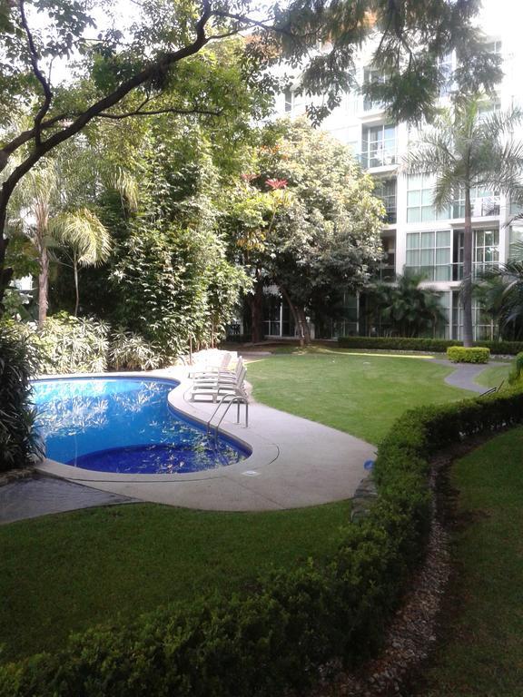 Triumph Tower Residence Cuernavaca Buitenkant foto